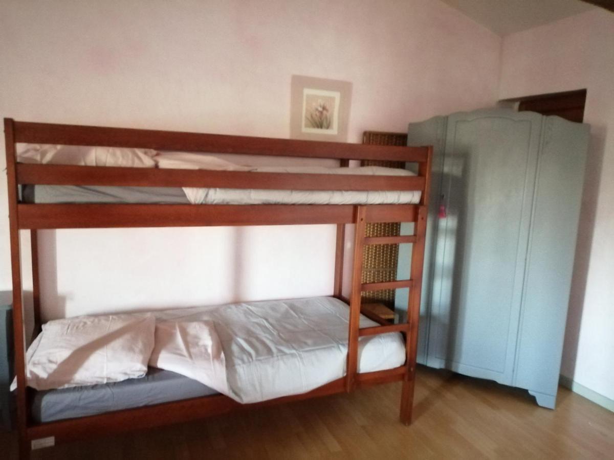 Bed and Breakfast Les Tourterelles Chabournay Esterno foto