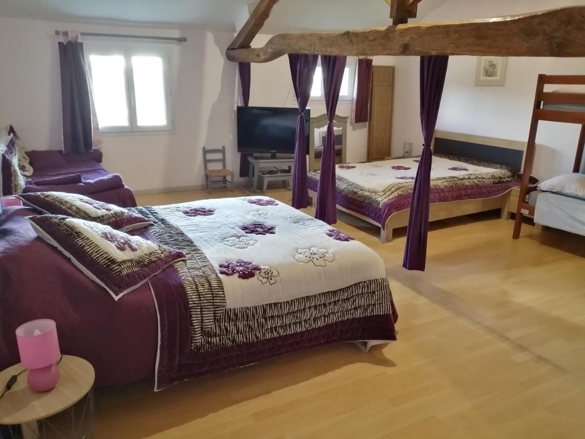 Bed and Breakfast Les Tourterelles Chabournay Esterno foto