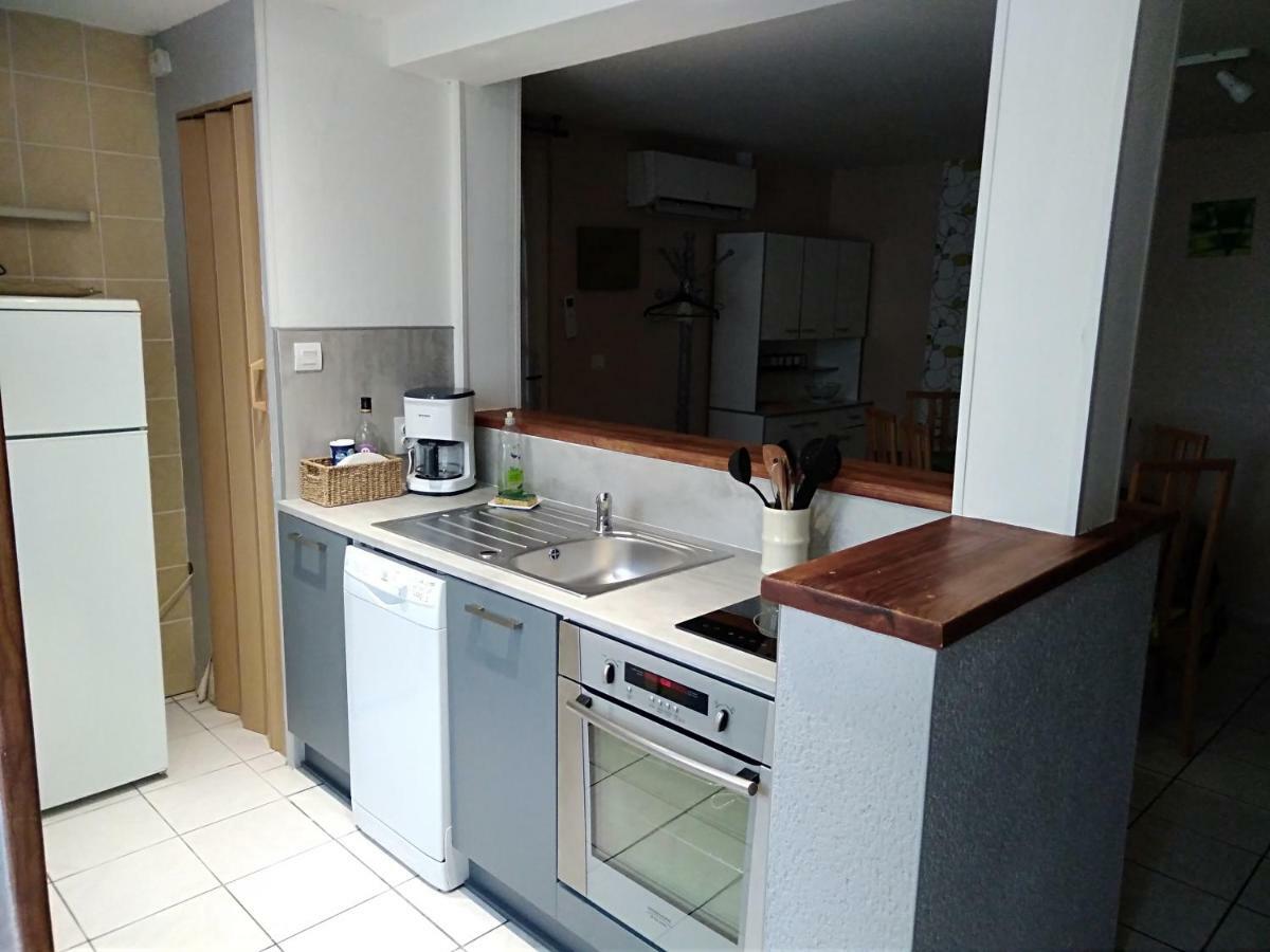Bed and Breakfast Les Tourterelles Chabournay Esterno foto